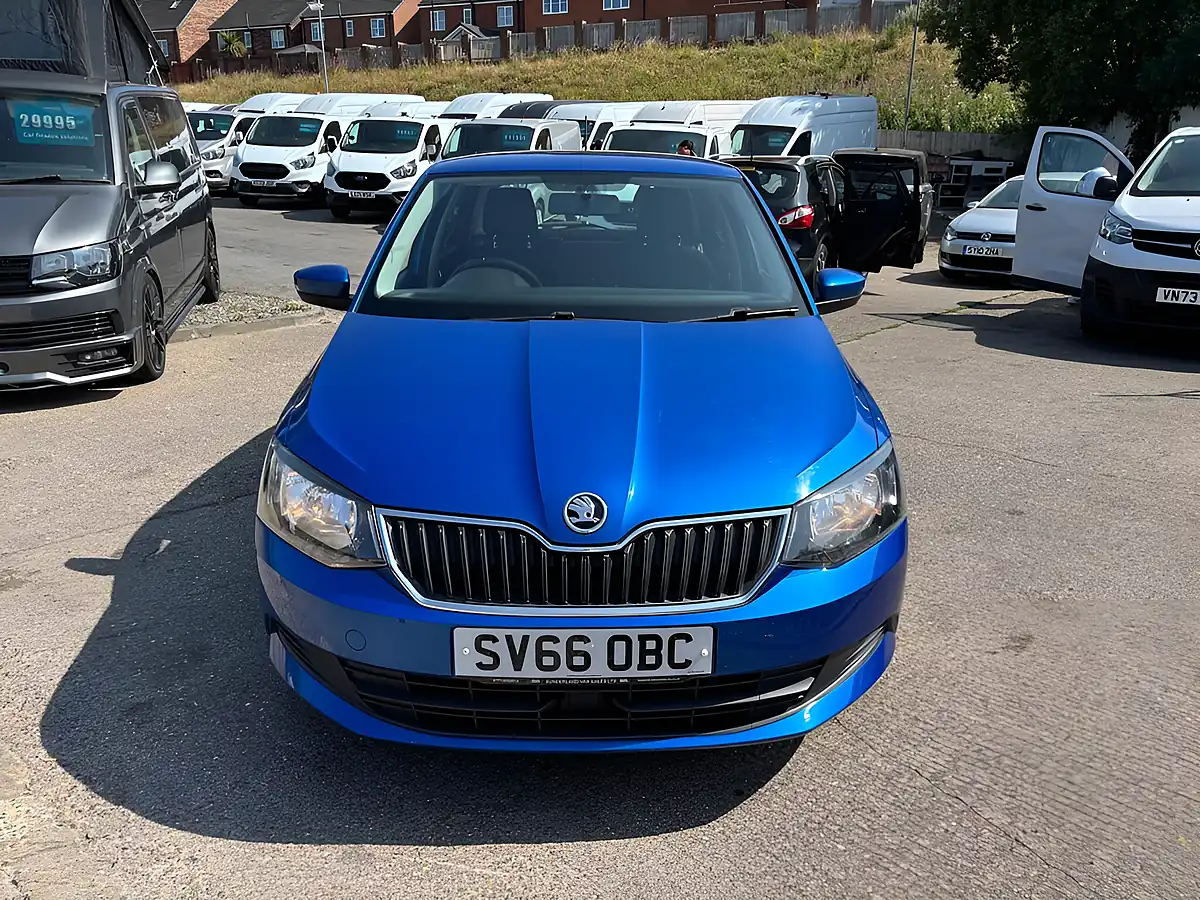 Used 2016 Skoda Fabia Se Blue - Interior and Exterior details 2