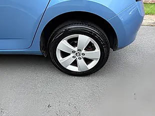 Used 2016 Skoda Fabia Se Blue - Interior and Exterior details 20