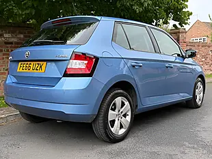 Used 2016 Skoda Fabia Se Blue - Interior and Exterior details 4