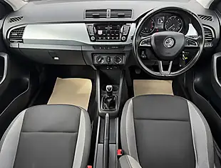 Used 2016 Skoda Fabia Se Blue - Interior and Exterior details 13