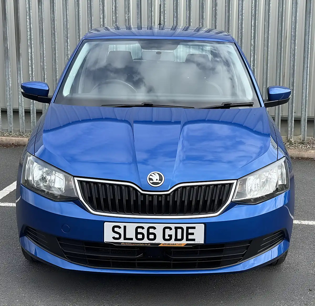 Used 2016 Skoda Fabia Se Blue - Interior and Exterior details 3