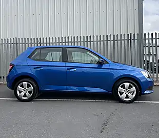 Used 2016 Skoda Fabia Se Blue - Interior and Exterior details 7