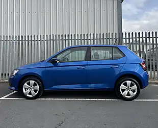 Used 2016 Skoda Fabia Se Blue - Interior and Exterior details 8