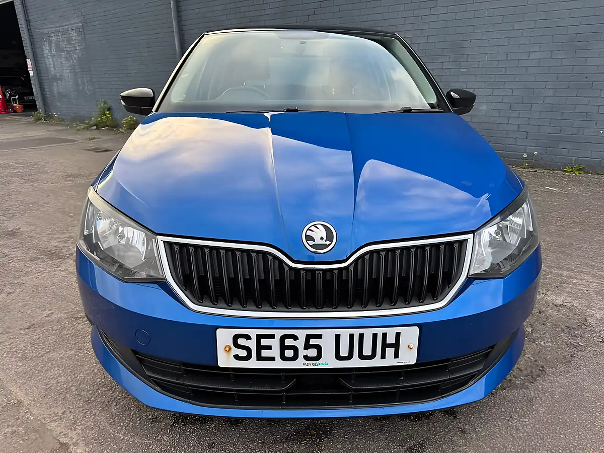 Used 2016 Skoda Fabia Se Blue - Interior and Exterior details 3