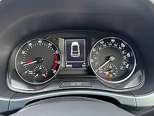 Used 2016 Skoda Fabia Se Blue - Interior and Exterior details 5