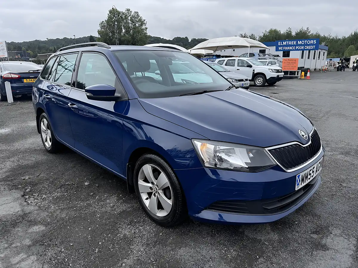 Used 2016 Skoda Fabia Se Edition Blue - Front View