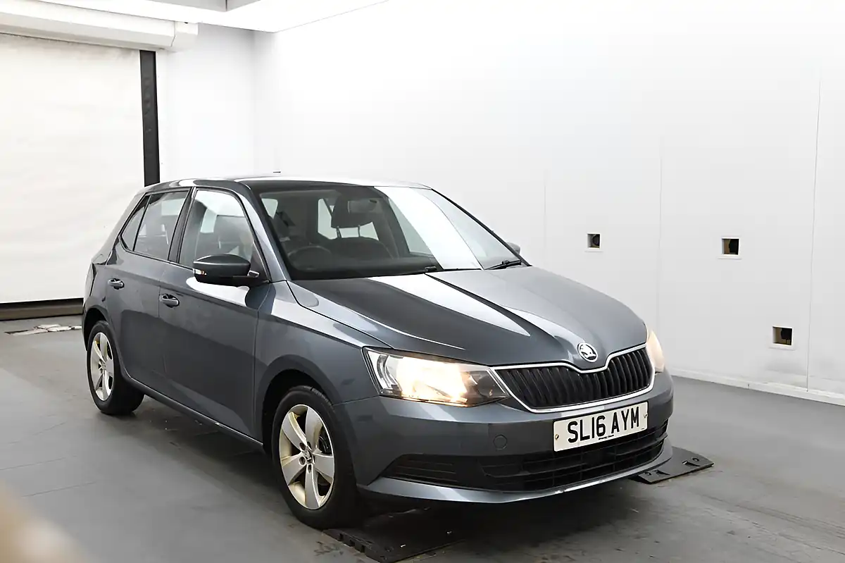 Used 2016 Skoda Fabia Se Grey - Front View