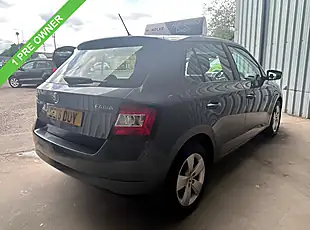 Used 2016 Skoda Fabia Se Grey - Interior and Exterior details 3