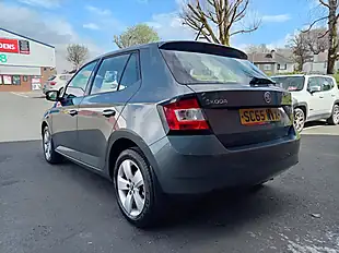 Used 2016 Skoda Fabia Se Grey - Interior and Exterior details 4