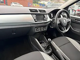 Used 2016 Skoda Fabia Se Grey - Interior and Exterior details 13