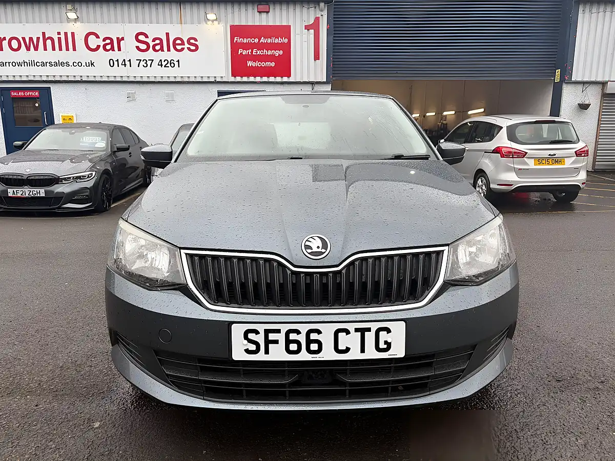 Used 2016 Skoda Fabia Se Grey - Interior and Exterior details 2