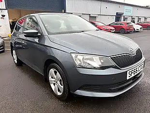 Used 2016 Skoda Fabia Se Grey - Interior and Exterior details 3