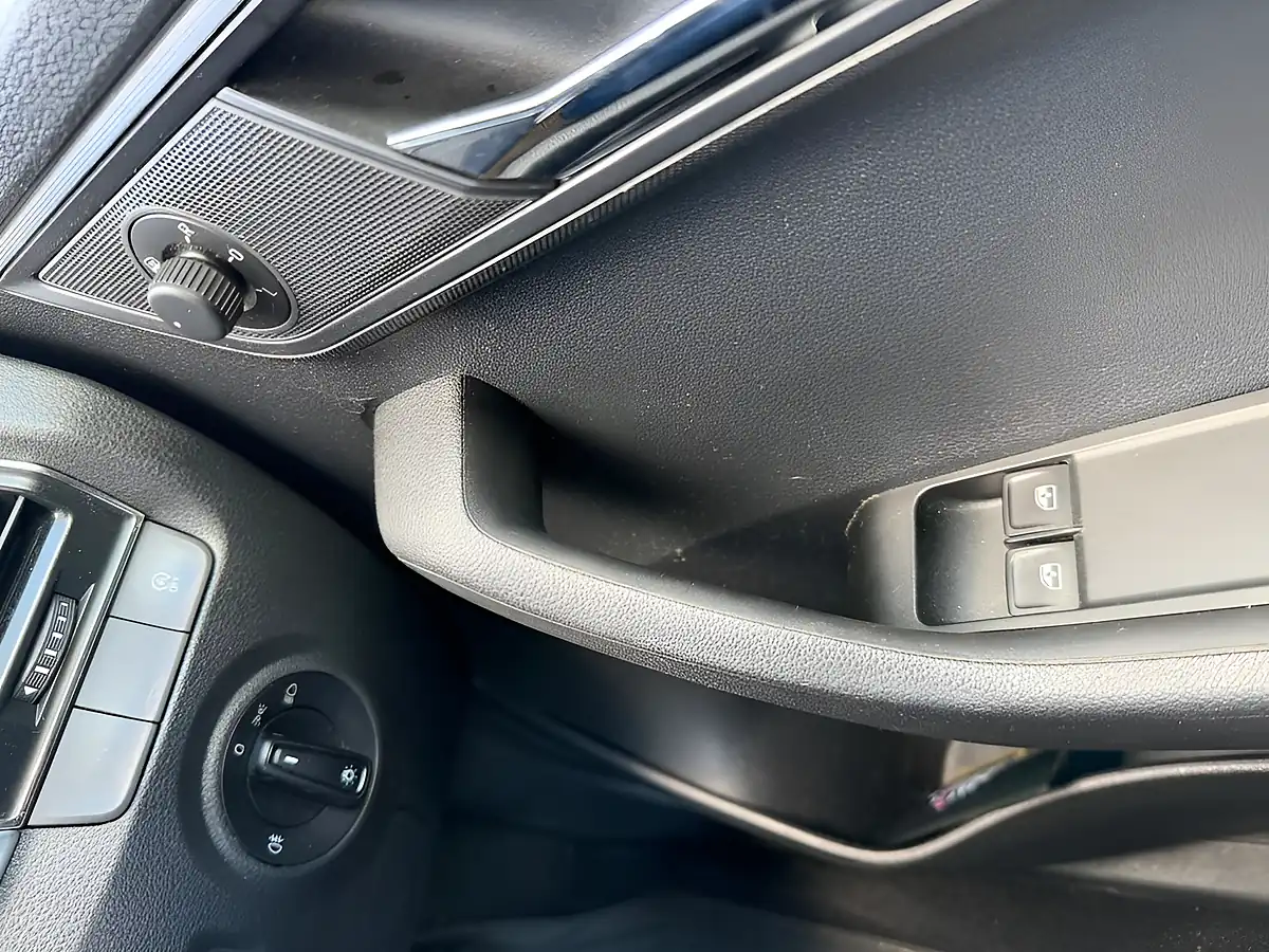 Used 2016 Skoda Fabia Se Grey - Interior and Exterior details 20