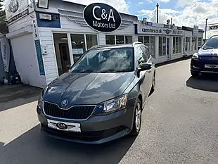 Used 2016 Skoda Fabia Se Grey - Interior and Exterior details 4