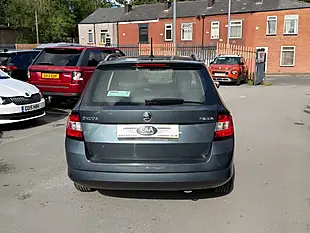 Used 2016 Skoda Fabia Se Grey - Interior and Exterior details 8