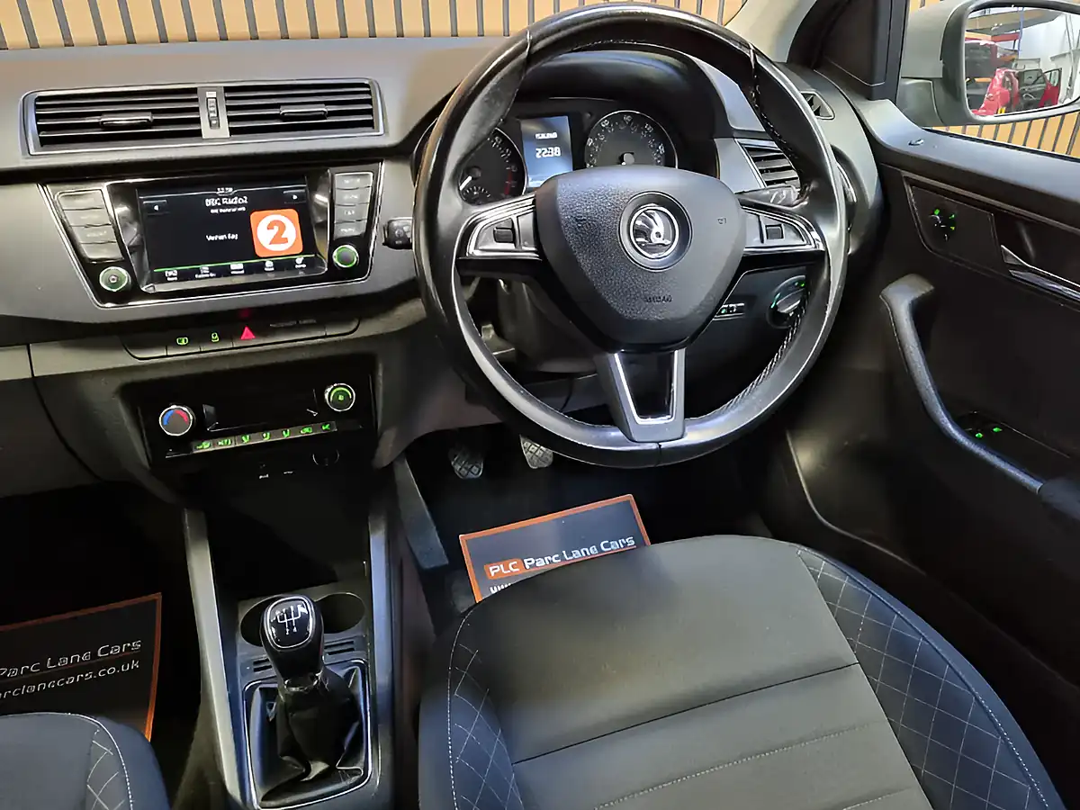Used 2016 Skoda Fabia Se L Cappuccino Beige Metallic - Interior and Exterior details 10