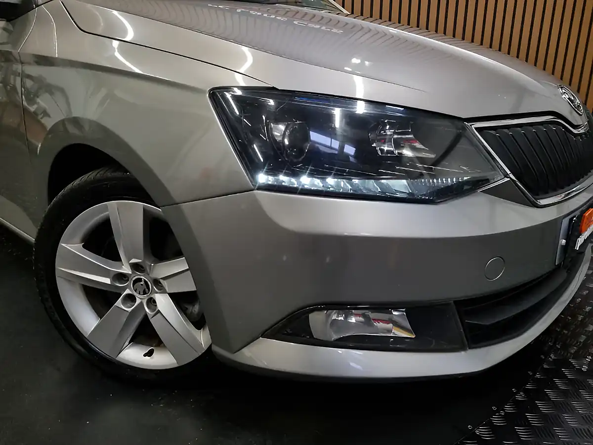 Used 2016 Skoda Fabia Se L Cappuccino Beige Metallic - Interior and Exterior details 13