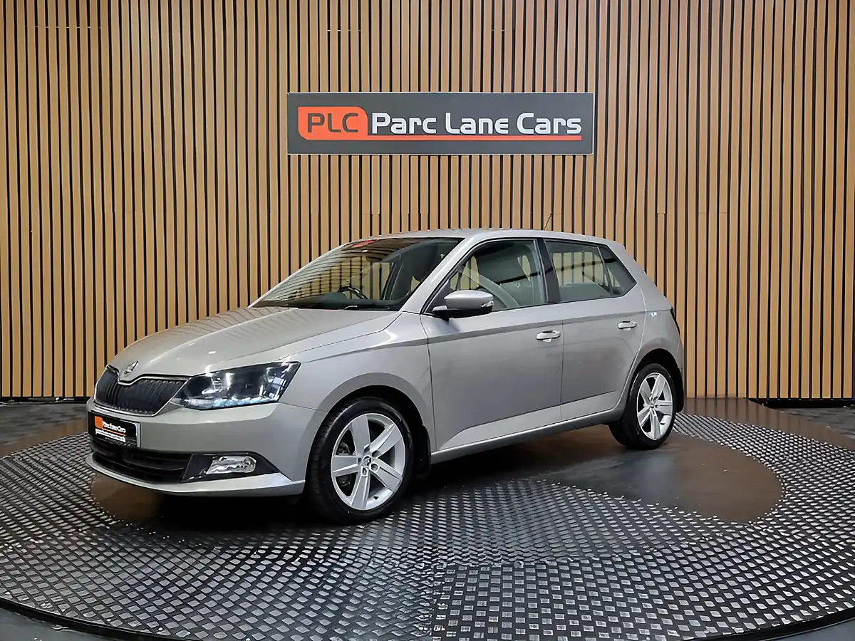 Used 2016 Skoda Fabia Se L Cappuccino Beige Metallic - Interior and Exterior details 5