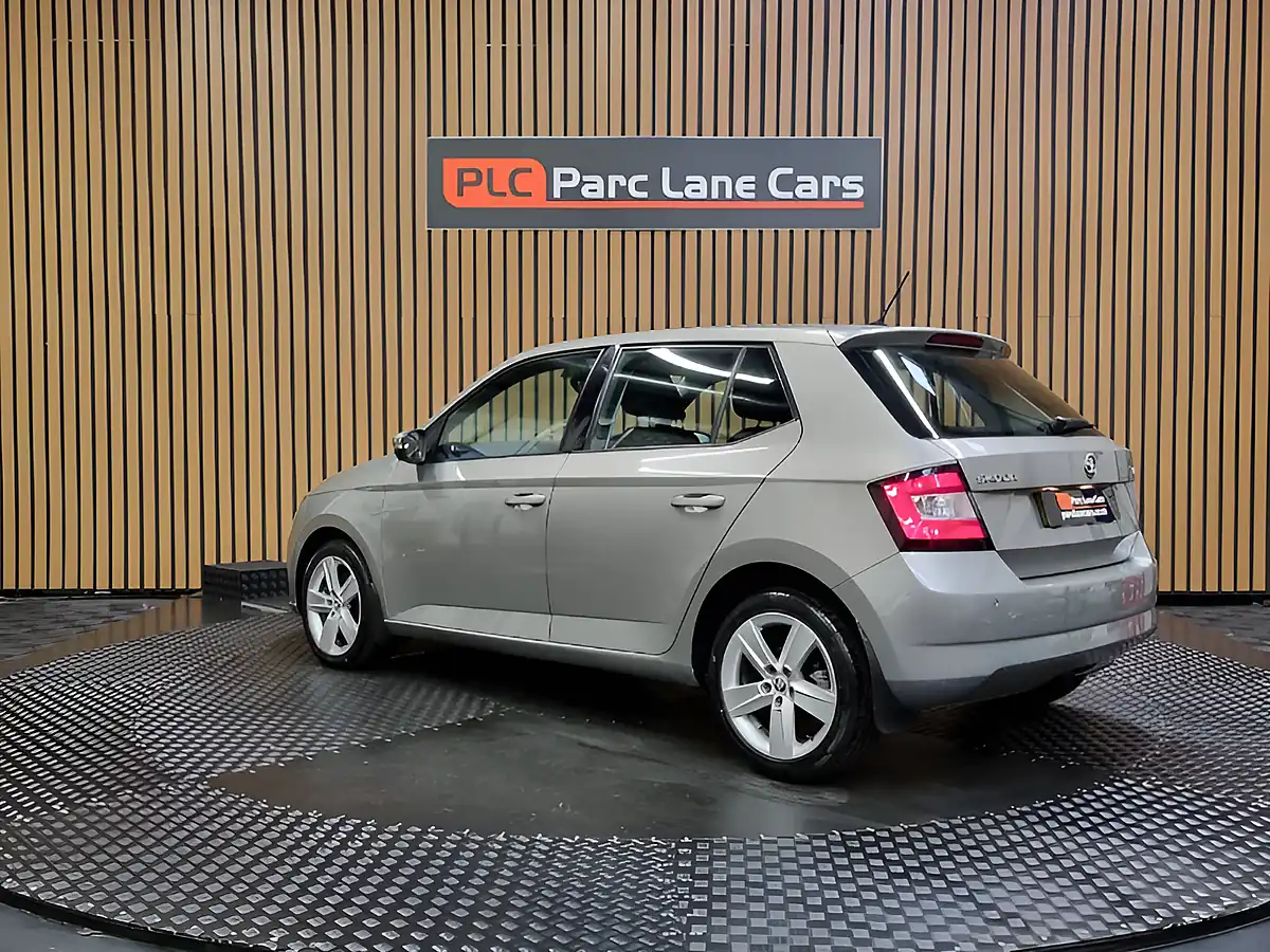 Used 2016 Skoda Fabia Se L Cappuccino Beige Metallic - Interior and Exterior details 7