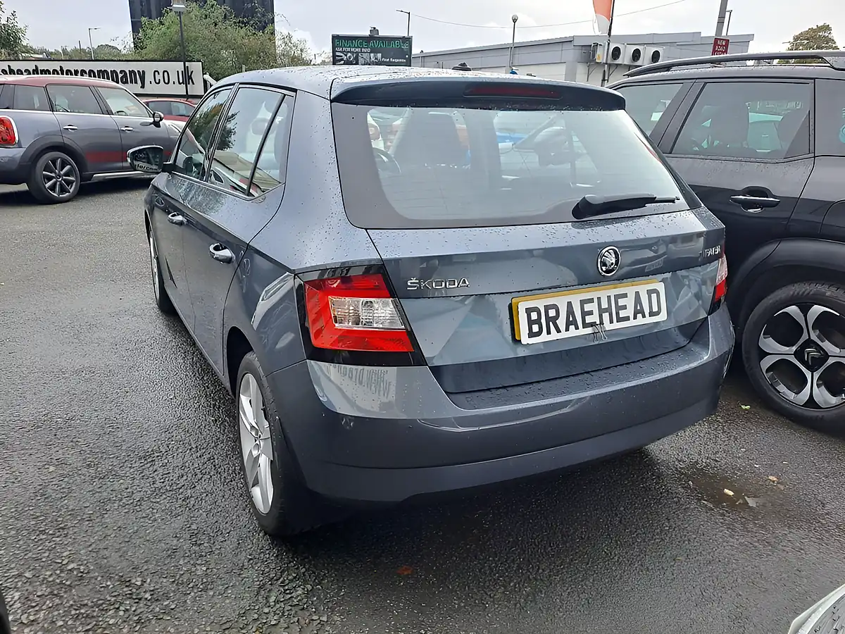Used 2016 Skoda Fabia Se L Grey - Interior and Exterior details 18