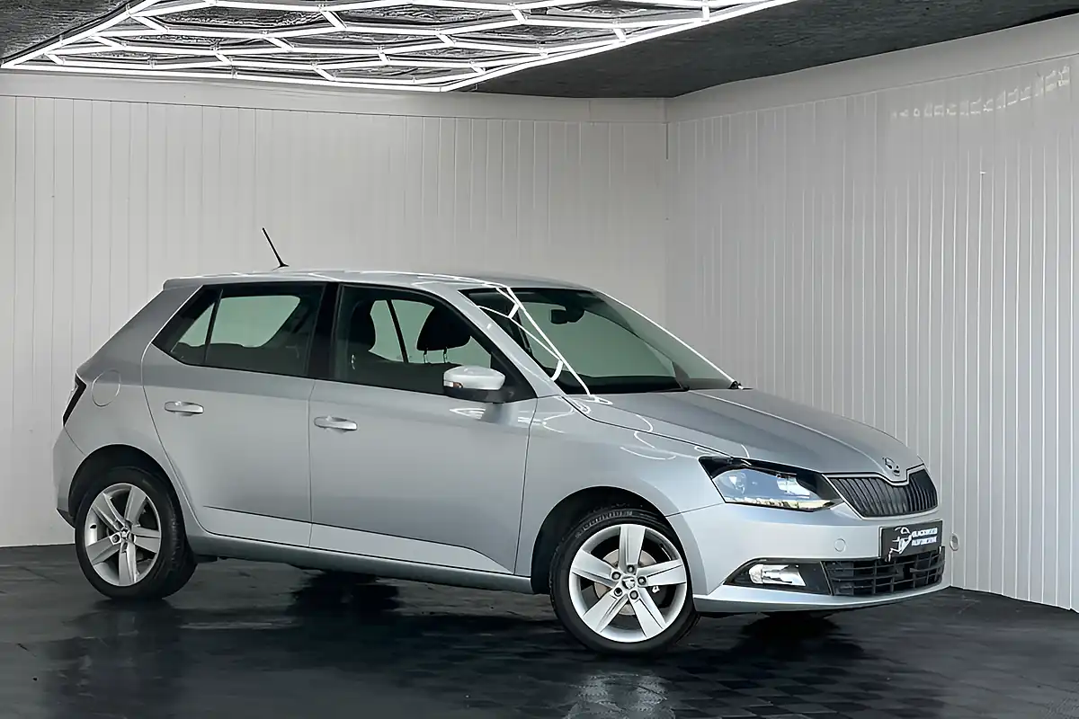 Used 2016 Skoda Fabia Se L Silver - Interior and Exterior details 2