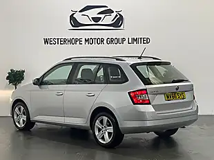 Used 2016 Skoda Fabia Se L Silver - Interior and Exterior details 10