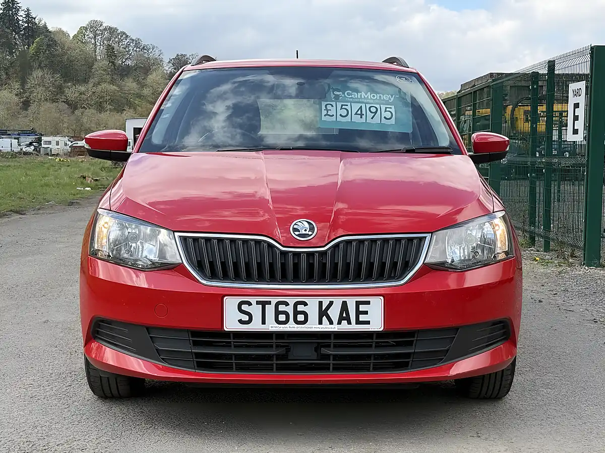 Used 2016 Skoda Fabia Se Red - Interior and Exterior details 2