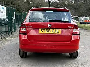 Used 2016 Skoda Fabia Se Red - Interior and Exterior details 7