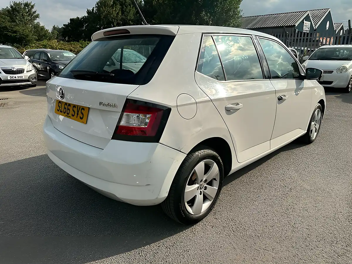 Used 2016 Skoda Fabia Se White - Interior and Exterior details 10