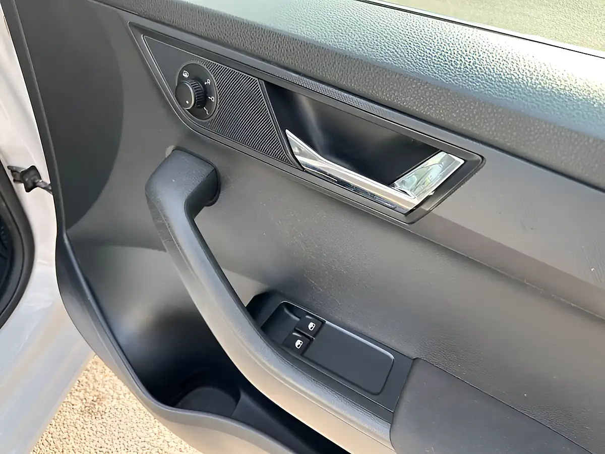 Used 2016 Skoda Fabia Se White - Interior and Exterior details 12