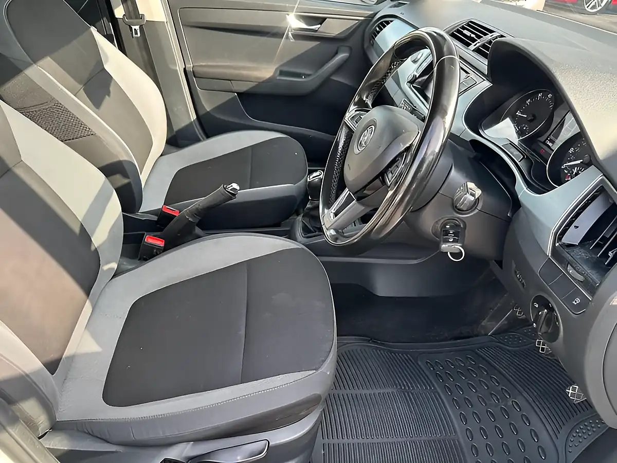 Used 2016 Skoda Fabia Se White - Interior and Exterior details 13