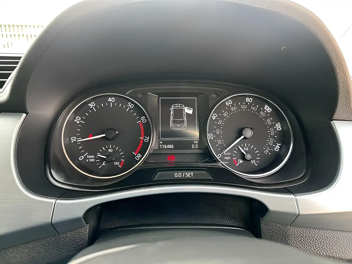 Used 2016 Skoda Fabia Se White - Interior and Exterior details 14