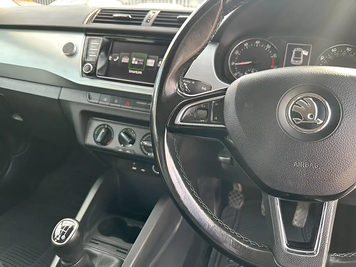 Used 2016 Skoda Fabia Se White - Interior and Exterior details 18