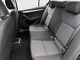Used 2016 Skoda Octavia S Black - Interior and Exterior details 14