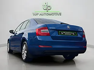 Used 2016 Skoda Octavia S Blue - Interior and Exterior details 5