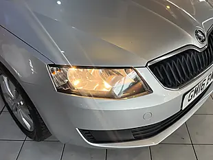 Used 2016 Skoda Octavia S Silver - Interior and Exterior details 3
