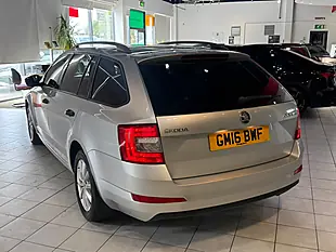 Used 2016 Skoda Octavia S Silver - Interior and Exterior details 7