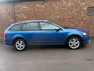 Used 2016 Skoda Octavia Scout Blue - Interior and Exterior details 2