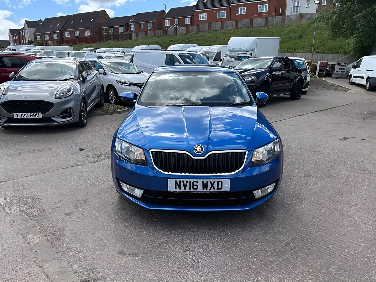 Used 2016 Skoda Octavia Se Blue - Interior and Exterior details 2