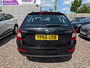 Used 2016 Skoda Octavia Se Business Black - Interior and Exterior details 20