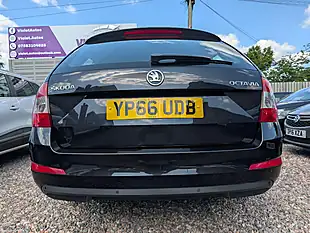 Used 2016 Skoda Octavia Se Business Black - Interior and Exterior details 9
