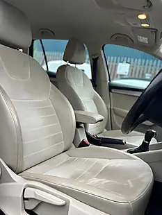 Used 2016 Skoda Octavia Se L Brown - Interior and Exterior details 10