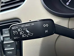 Used 2016 Skoda Octavia Se L Brown - Interior and Exterior details 13