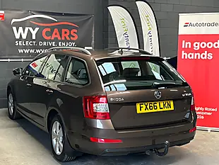 Used 2016 Skoda Octavia Se L Brown - Interior and Exterior details 3