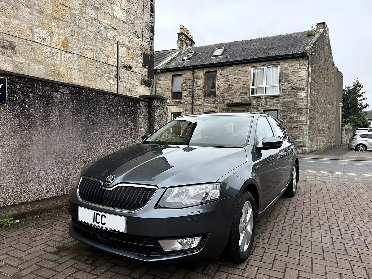 Used 2016 Skoda Octavia Se L Grey - Interior and Exterior details 19