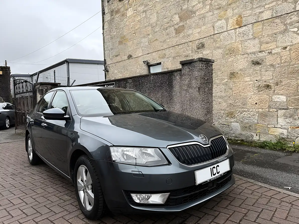 Used 2016 Skoda Octavia Se L Grey - Interior and Exterior details 20