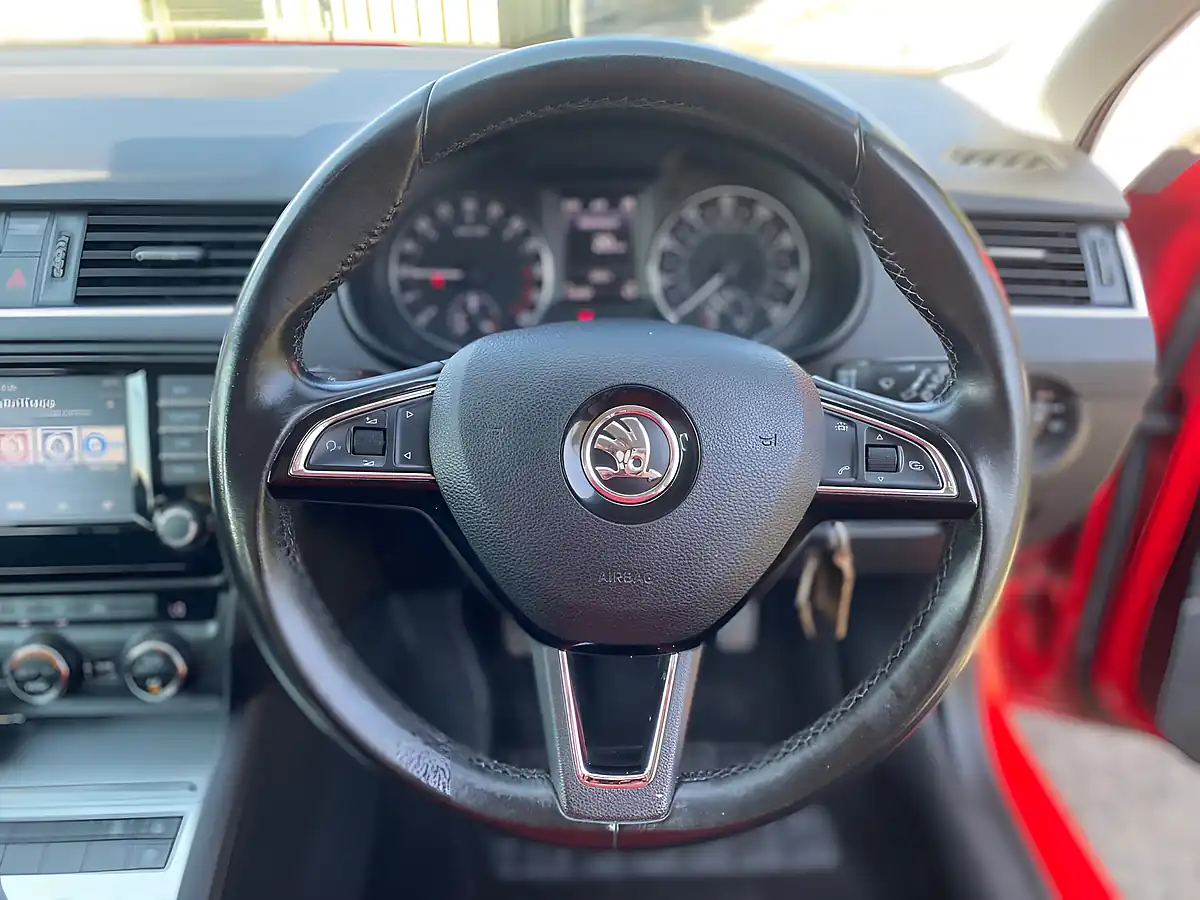 Used 2016 Skoda Octavia Se-L Red - Interior and Exterior details 13