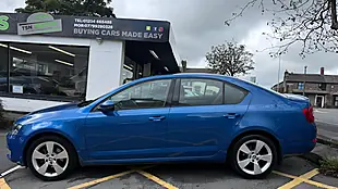 Used 2016 Skoda Octavia Se Sport Blue - Interior and Exterior details 13
