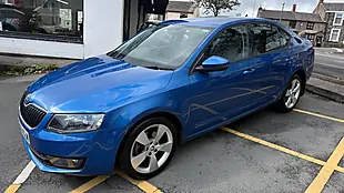 Used 2016 Skoda Octavia Se Sport Blue - Interior and Exterior details 7
