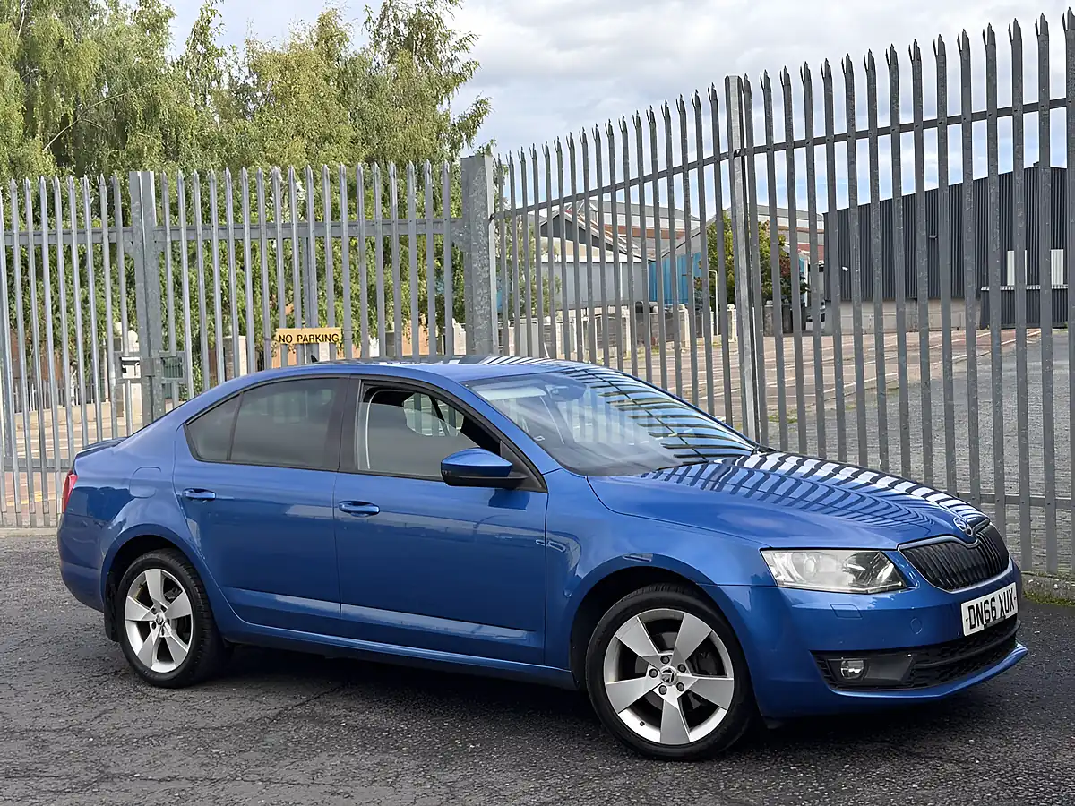 Used 2016 Skoda Octavia Se Sport Blue - Interior and Exterior details 2